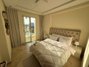 3 bedrooms, internet