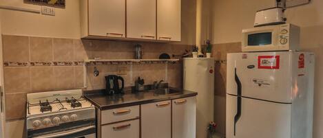 Microwave, oven