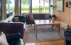 TV, peis og bordtennis