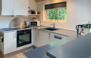 Fridge, microwave, dishwasher, coffee/tea maker