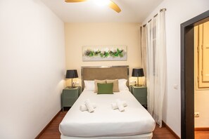 2 Schlafzimmer, Bügeleisen/Bügelbrett, kostenloses WLAN, Bettwäsche