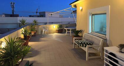 Charming 1-bedroom apartment in welcoming Lido di Ostia with AC