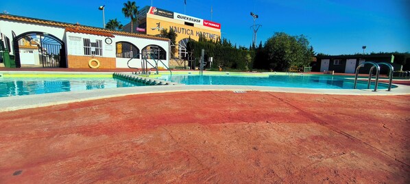 Bungalow, 2 Bedrooms, Smoking, Patio | Pool