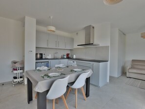 Kühlschrank, Herdplatte