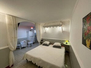 2 habitaciones, wifi gratis y ropa de cama 