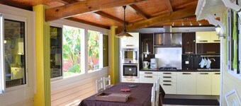 Comfortable Creole House in Saint-Leu