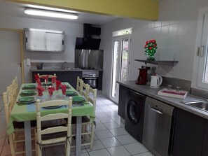 Fridge, microwave, dishwasher