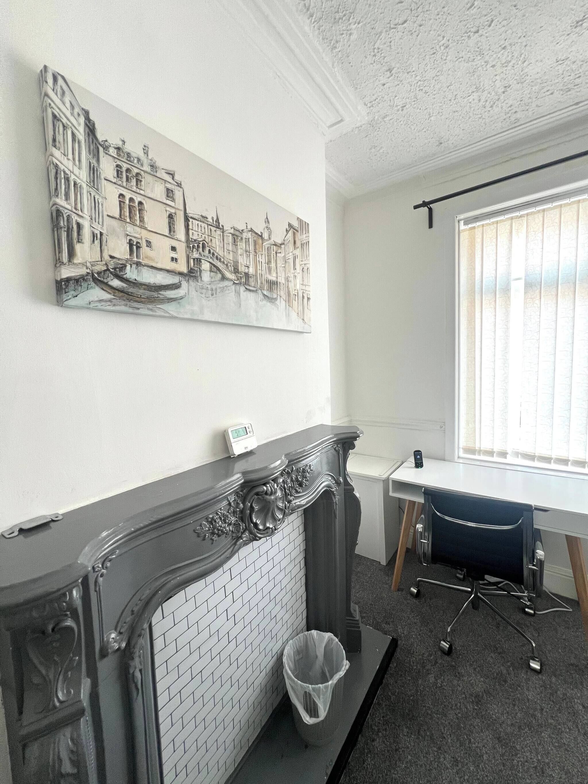 Shared Dormitory, 1 Bedroom, Smoking, Balcony | 1 bedroom
