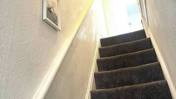 Shared Dormitory, 1 Bedroom, Smoking, Balcony | Interior