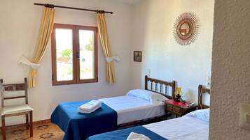 2 chambres, Wi-Fi gratuit, draps fournis