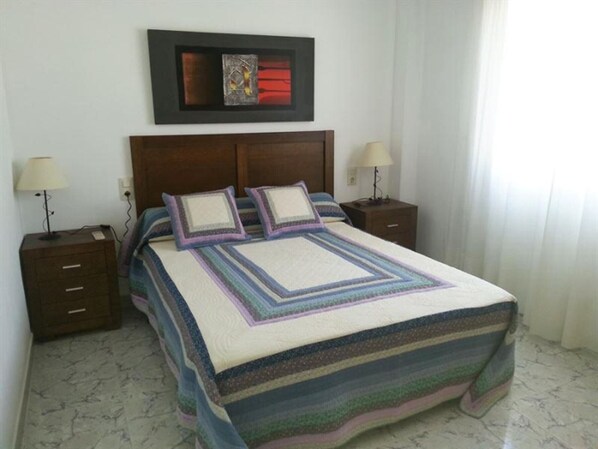 3 bedrooms, WiFi, bed sheets - 3-bedroom apartment 100m from Dénia beach with terrace and pool (Denia)