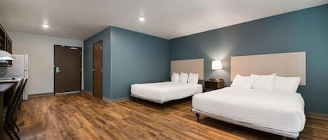 4 bedrooms, iron/ironing board, free WiFi, bed sheets