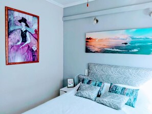 3 bedrooms, free WiFi, bed sheets - Modern and spacious villa in Els Poblets for families (Denia)