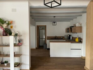Fridge, microwave, oven, dishwasher - Denia Chalet 8 people, private pool, wifi, pets allowed (Dénia)
