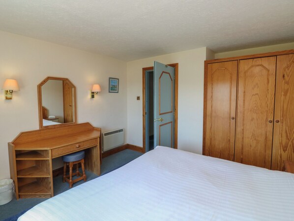 Individually decorated, individually furnished, free WiFi - Mallard (Newton Abbot)