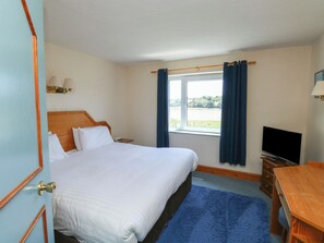 Individually decorated, individually furnished, free WiFi - Mallard (Newton Abbot)