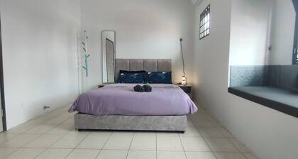 Cozy 4BR homestay in Tambun,IpohâWi-Fi, kitchen,near attractions.Family-friendly