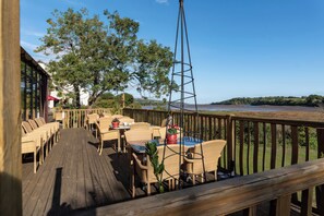 Cottage | Outdoor dining