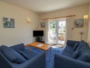 Living area - Egret (Newton Abbot)