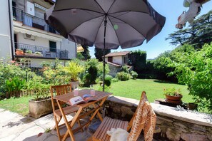 Apartment | Premium bedding, down duvets, iron/ironing board, cots/infant beds - Casa Mina (Menaggio)