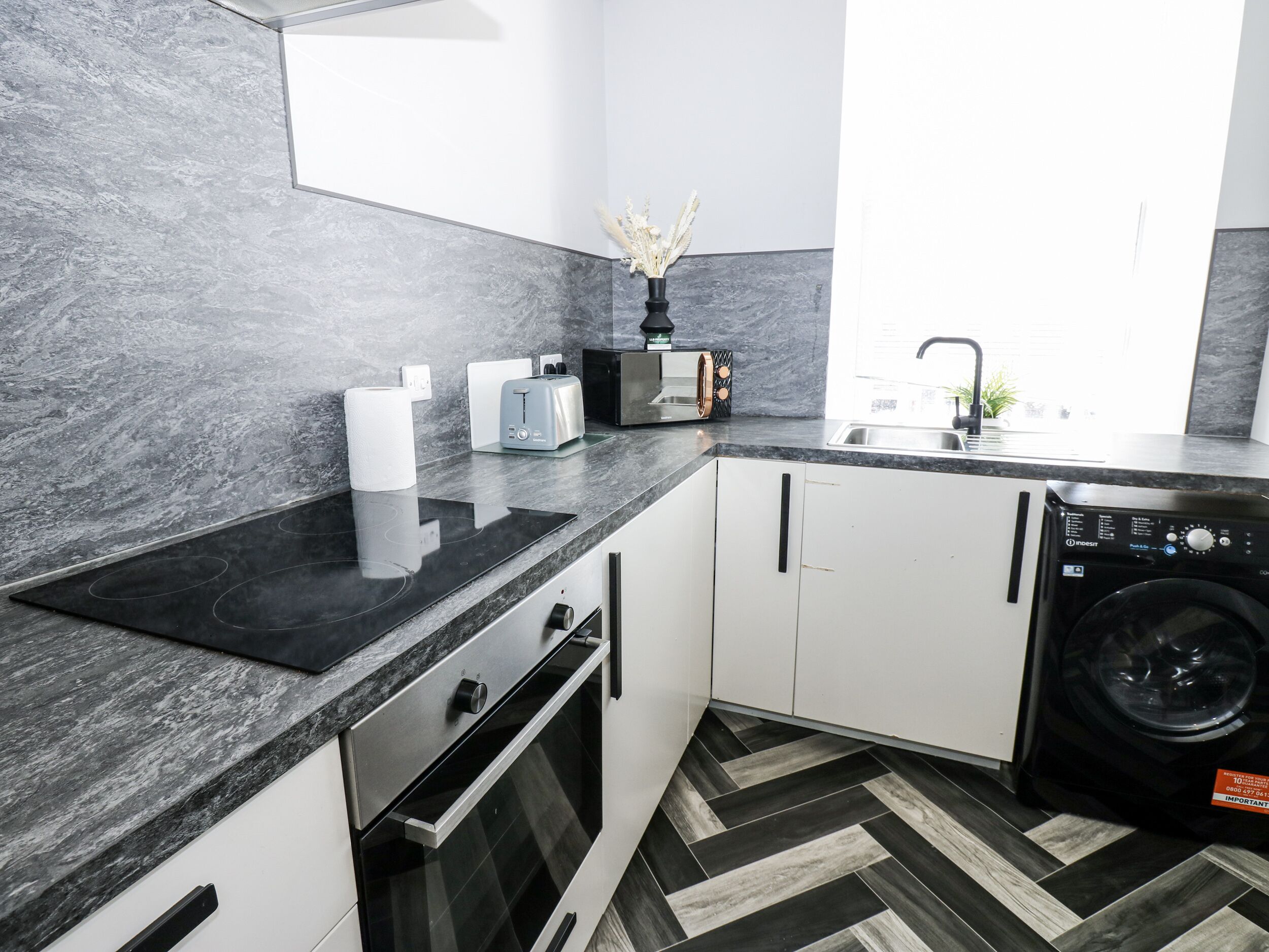 Cookware/dishes/utensils