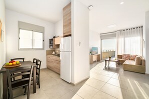 Studio, Mountain View | Interior