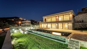 Villa, 5 Bedrooms, Private Pool, Garden View | Exterior