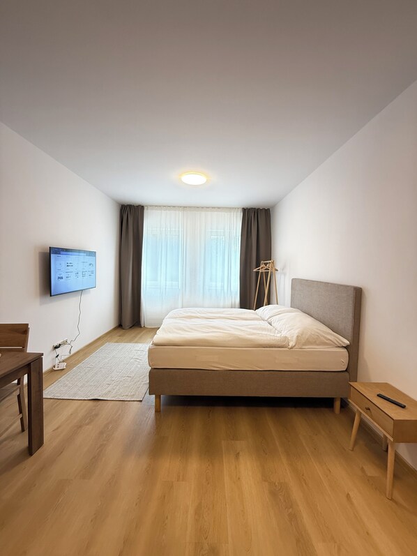 1 bedroom, iron/ironing board, Internet, bed sheets - Riverside Apartment 7 (Hlavní město Praha)