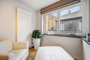 House | Living room