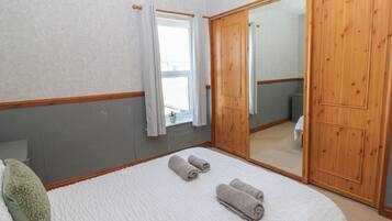 Individually decorated, individually furnished, free WiFi