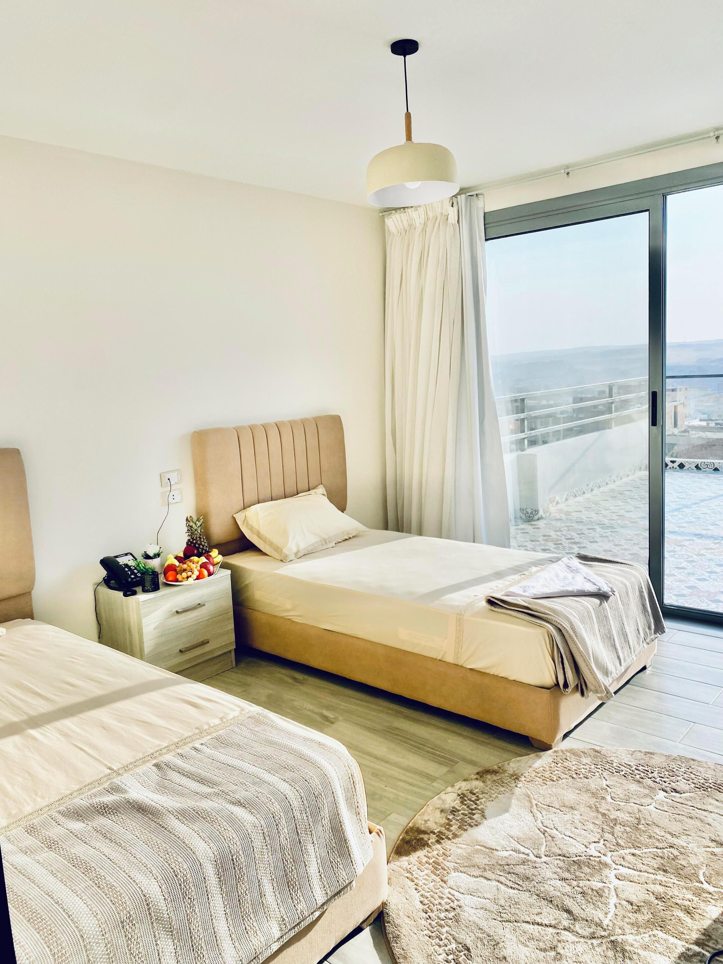 Desk, WiFi (free), bed sheets