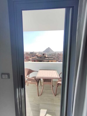 Habitación Confort con 1 cama matrimonial o 2 individuales | Terraza o patio