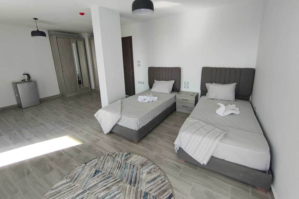 Deluxe Quadruple Room, Desert View | Free WiFi