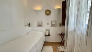 House | 3 bedrooms, iron/ironing board
