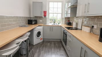 Casa de campo | Cozinha privada | Talheres/pratos/utensílios de cozinha