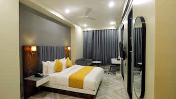 Luxury Double or Twin Room, City View | Laptop workspace, iron/ironing board, free WiFi