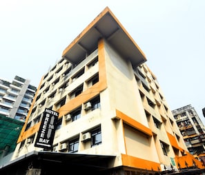 Exterior - Hotel Breeze Bay ex (Mumbai)