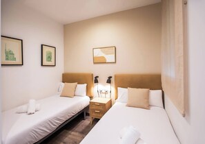 2 Schlafzimmer, Bügeleisen/Bügelbrett, Internetzugang, Bettwäsche