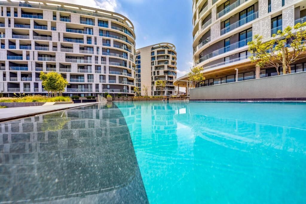 Piscina all'aperto, una piscina riscaldata