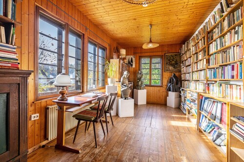 Holiday Home 'Hueseken' with Shared Garden and Wi-Fi