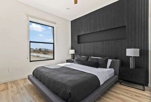 3 chambres, fer et planche à repasser, lit parapluie, Wi-Fi