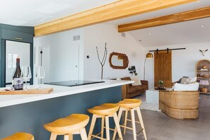 Interior - Zen Casa By The CoHost Company (Joshua Tree)