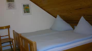 8 bedrooms, WiFi