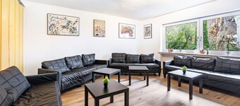 Guesthouse with Shared Garden and Wi-Fi