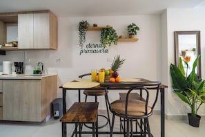 Studio, 1 Bedroom | Dining room - Cozy Spring Flat in Laureles (Medellín)