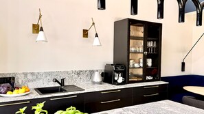 Four, plaque de cuisson, lave-vaisselle
