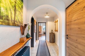 Interior - Holiday Home 'Liebe' with Shared Garden, Balcony and Wi-Fi (Seesbach)