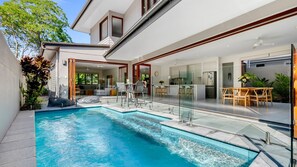 Pool - Belle Escapes Sunset Boulevard (Palm Cove)