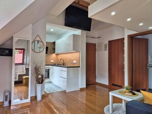 Apartment, 1 Schlafzimmer, barrierefrei, Balkon | Innenbereich