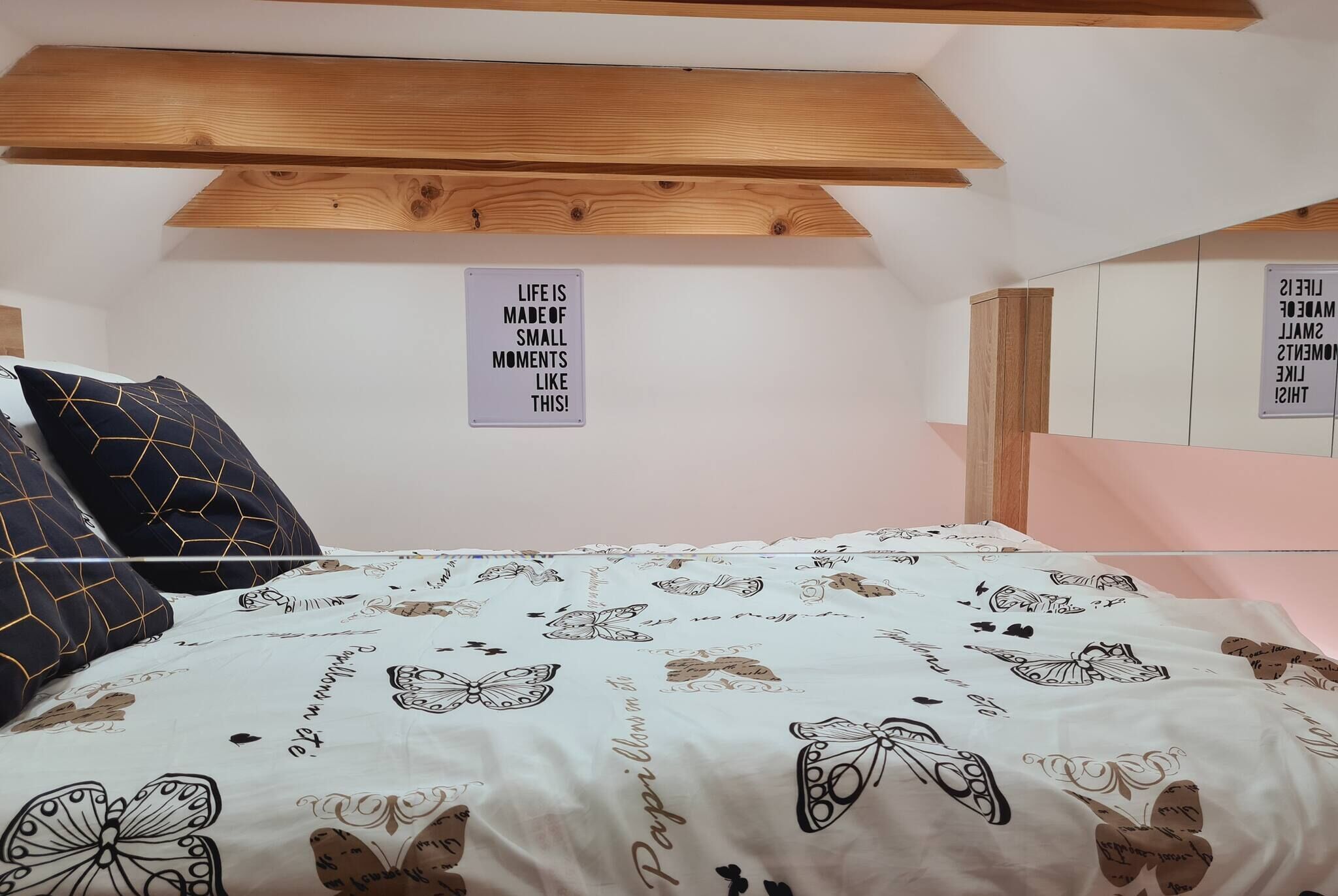 شقة - غرفة نوم واحدة - تجهيزات لذوي الاحتياجات الخاصة - بشرفة